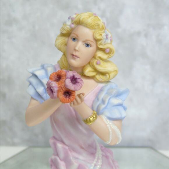 LENOX Princesses LITTLE MERMAID FIGURE Princess Of The Sea Limited Edition #8538 - Picture 2 of 10